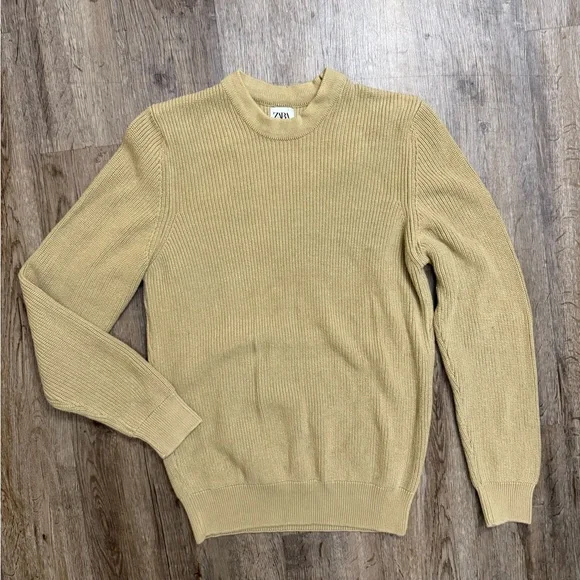 Zara • Men’s Knit Sweater - Picture 2 of 11